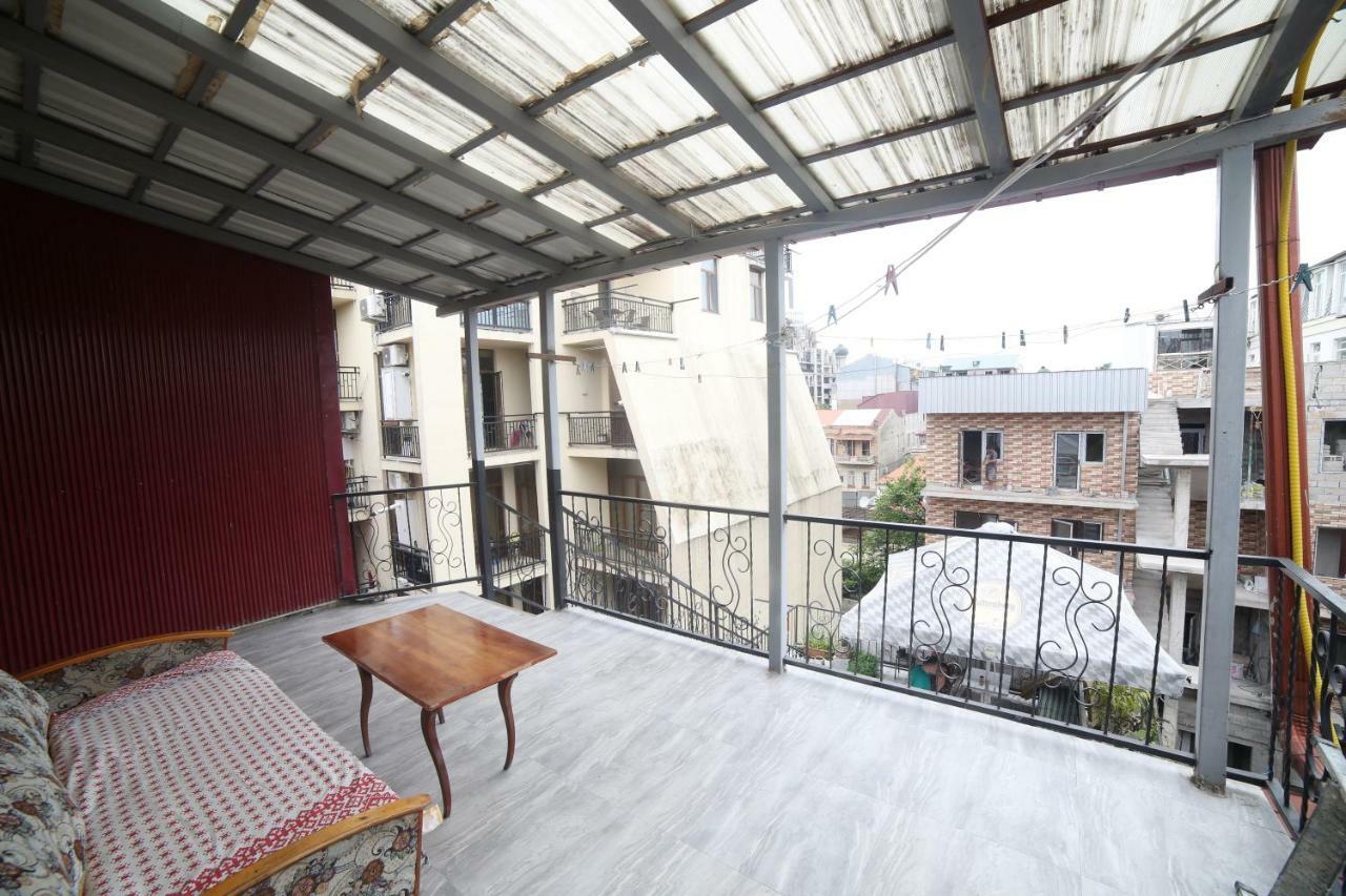Makvalas Apartment In Batumi Centre Exteriör bild